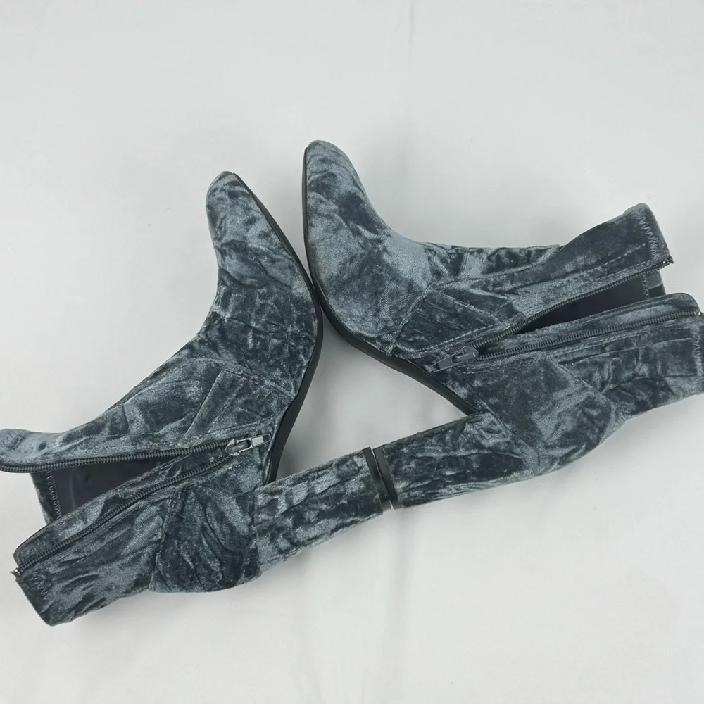 Steve Madden Gray Velvet Ankle Boots with Block Heel - Picture 7 of 12
